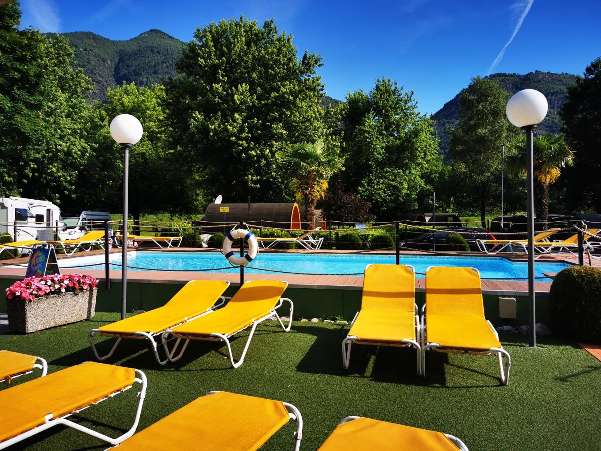 Camping Melezza Losone Exterior photo